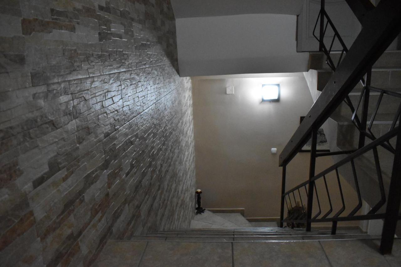 Guest House Kozle Скопье Экстерьер фото